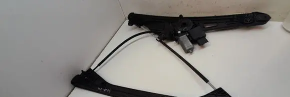Peugeot 5008 II Front door window regulator with motor 9830389380