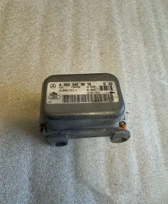 Mercedes-Benz C W203 ESP acceleration yaw rate sensor A0035423918 10098515134 0035423918