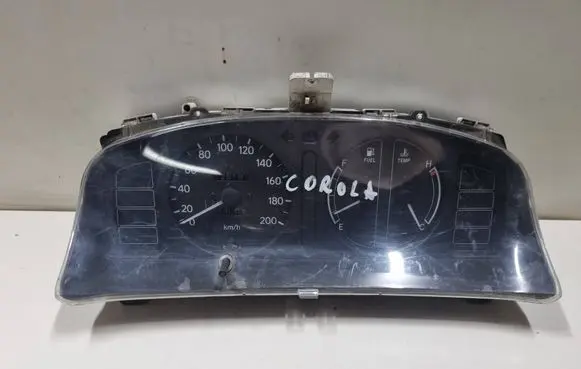 Toyota Corolla Verso E110 Speedometer (instrument cluster) 83800 1A081