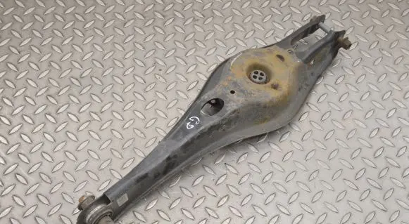 Rear upper control arm/wishbone