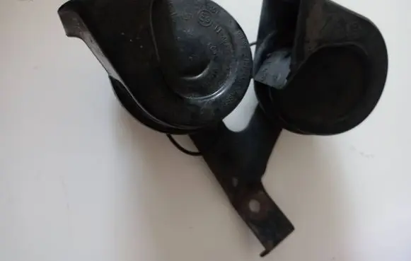Citroen C4 I Picasso Horn signal 9647275980