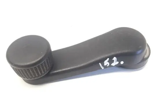 Volkswagen Golf III Rear door window winding handle 1H0837581B
