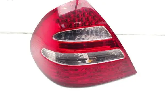 Mercedes-Benz E W211 Rear/tail lights A2118200564 334009