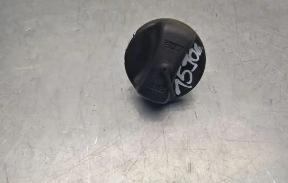 BMW 7 E65 E66 Fuel tank filler cap 