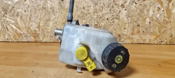 Opel Insignia A Master brake cylinder 03350890241