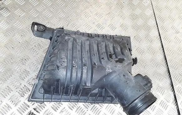 Mini Cooper Countryman R60 Air filter box 7609482