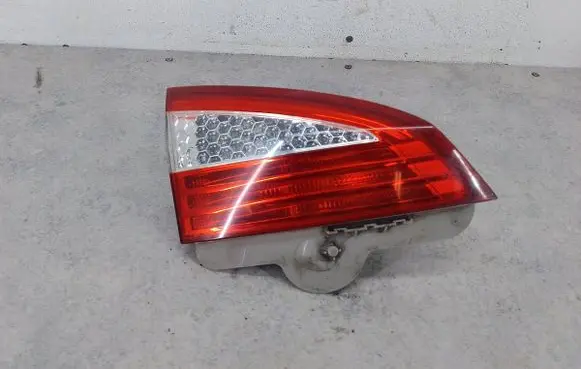 Ford Mondeo MK IV Tailgate rear/tail lights 7S71-13A603-B
