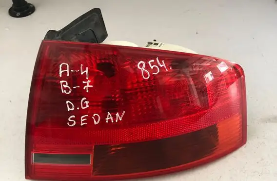 Audi A4 S4 B7 8E 8H Rear/tail lights 8E5945096 A046341