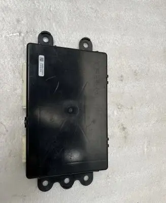 Tesla Model S Air suspension control unit module (rear) 106098903B