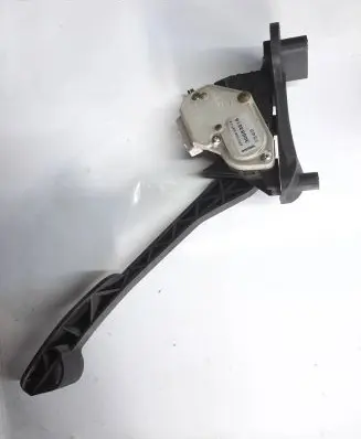 Volvo V70 Accelerator throttle pedal 30683516 6PV00853712