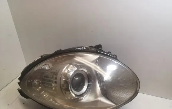 Mercedes-Benz R W251 Headlight/headlamp A2518260191 2518260191