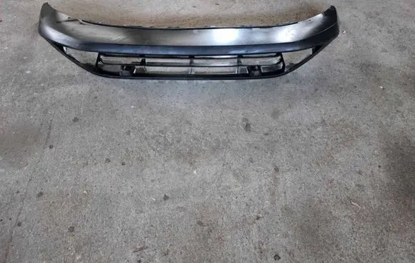 Nissan Qashqai J12 Front bumper lip 620266UA0A