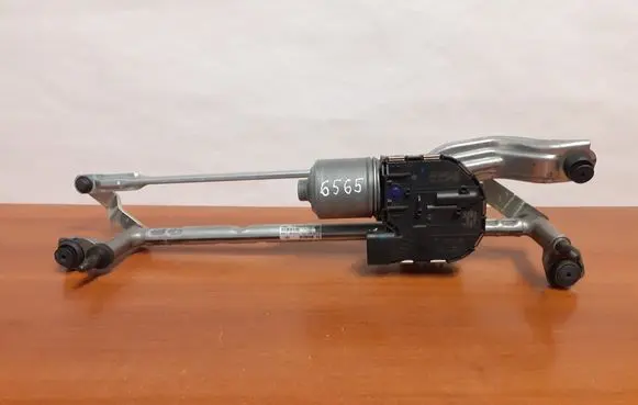 Volkswagen Golf VII Front wiper linkage and motor 1397220692 5G1955119A