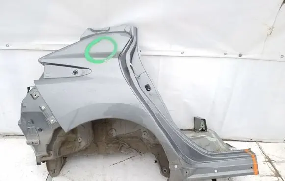 Nissan Leaf II (ZE1) Rear quarter panel