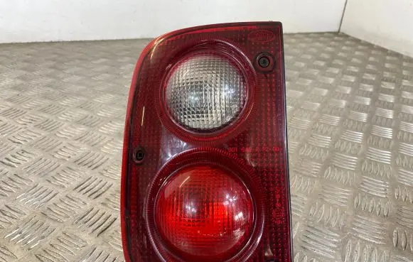 Land Rover Freelander Rear/tail lights AMR4002 22960102