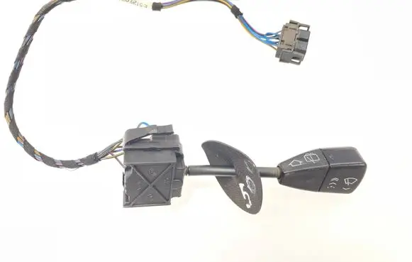 BMW 3 E36 Wiper speed switch 83609193