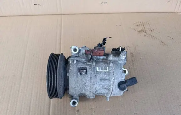 Skoda Octavia Mk4 Air conditioning (A/C) compressor (pump) 5WA816803A