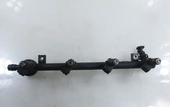 Renault Scenic II - Grand scenic II Fuel main line pipe ITGM60 H028797 7700112777