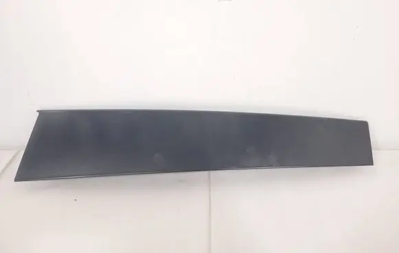Volvo C30 Front door glass trim molding 08679939