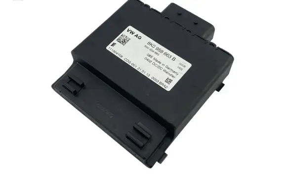 Audi A5 Sportback 8TA Voltage converter/converter module 8K0959663B 8K0959663