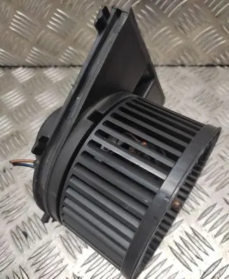 Audi A3 S3 8L Heater fan/blower 1J1819021B F657877G