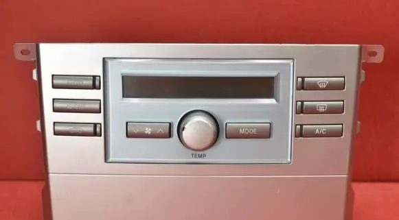 Toyota Corolla Verso E121 Climate control unit 55900-0F030