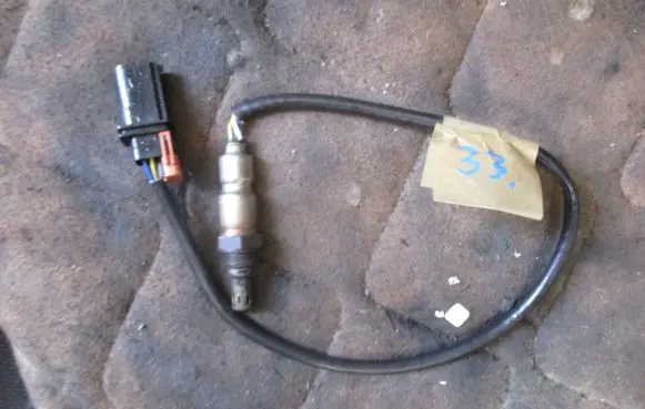 Volkswagen PASSAT B8 Lambda probe sensor 04l