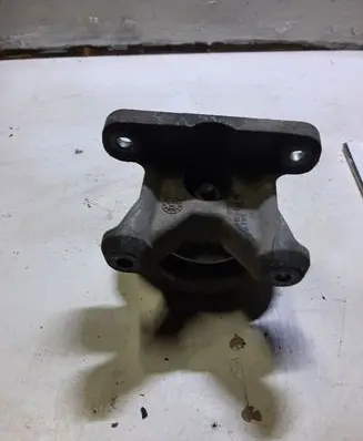 Audi A4 S4 B6 8E 8H Gearbox mount 8E0399115F