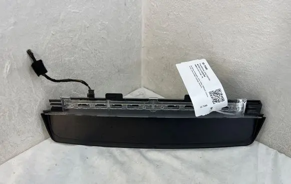 BMW 5 F10 F11 Third/center stoplight 7230799