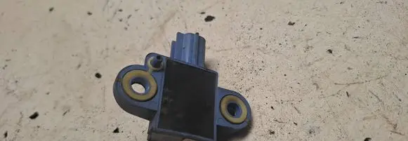 Volkswagen Golf V Airbag deployment crash/impact sensor 1K0955557A