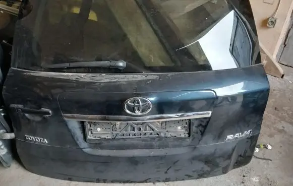 Toyota RAV 4 (XA30) Back/rear loading door T12175