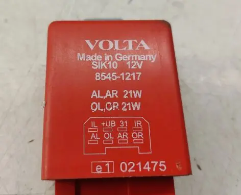 Toyota Corolla Verso AR10 Tow bar relay 85451217