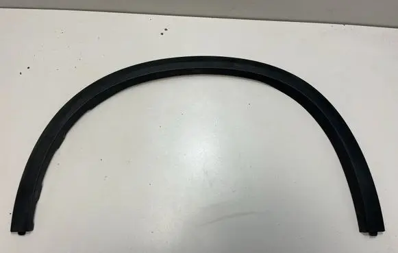 Front arch trim