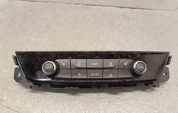 Opel Insignia B Climate control unit 39113538 544930977 7370200000000X