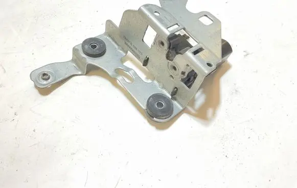 BMW 3 G20 G21 Tailgate window lock/catch/latch 8498979 68678