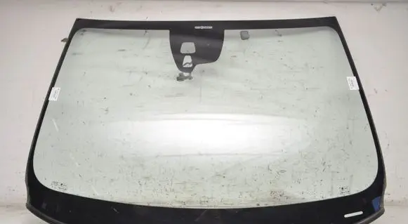 Volvo S60 Front windscreen/windshield window 