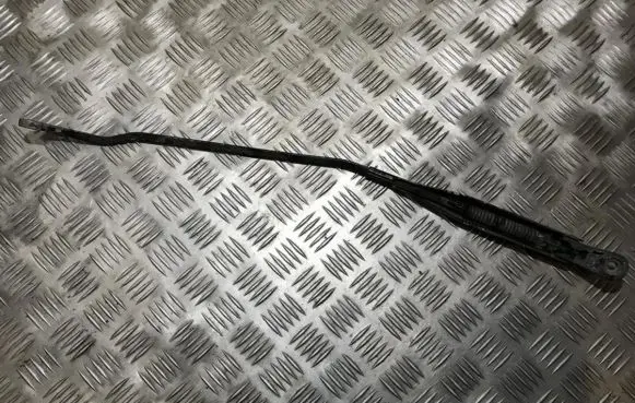 Toyota Previa (XR30, XR40) II Front wiper blade arm 