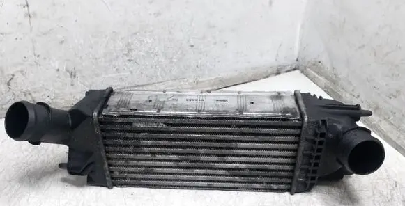 Citroen C5 Intercooler radiator MM1113U 818853 2M152929D4111