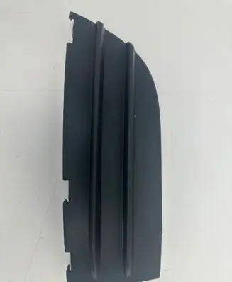Volvo C30 Front bumper lower grill 30657197
