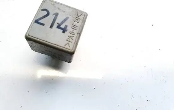 Audi 80 90 S2 B4 Other relay 443951253K 899512000