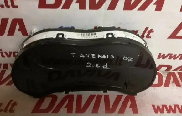Toyota Avensis T270 Speedometer (instrument cluster) MB257430-5305 257430-5305 83800-05B30-C