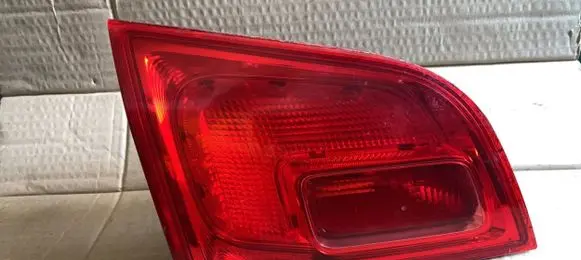 Opel Astra J Tailgate rear/tail lights 13282246
