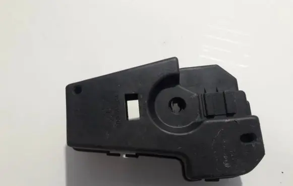 Ford Galaxy Tail light bulb cover holder 7M5945258