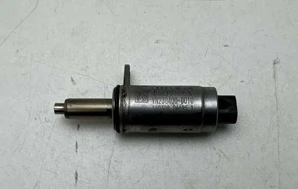 Audi A3 S3 8V Camshaft vanos timing valve 06E103697K