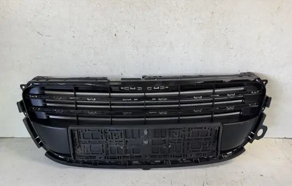 Peugeot 508 Front bumper lower grill