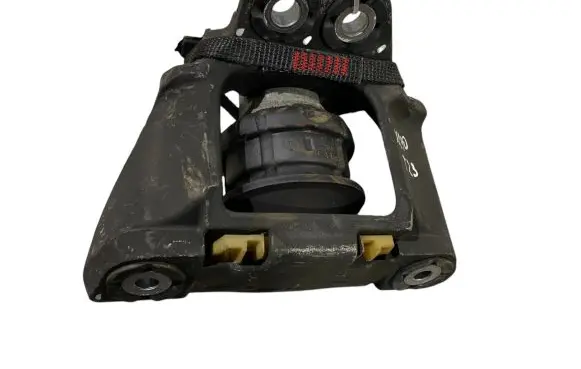 Volvo XC90 Engine mount bracket 31686885