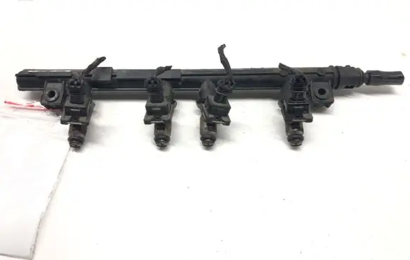 Fuel main line pipe
