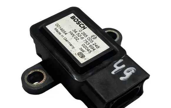 BMW 5 E39 ESP acceleration yaw rate sensor 6753694 0265005248 34527506449