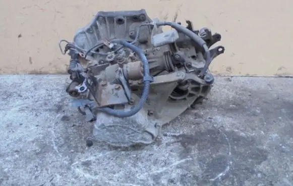 Toyota Avensis Verso Manual 4 speed gearbox 