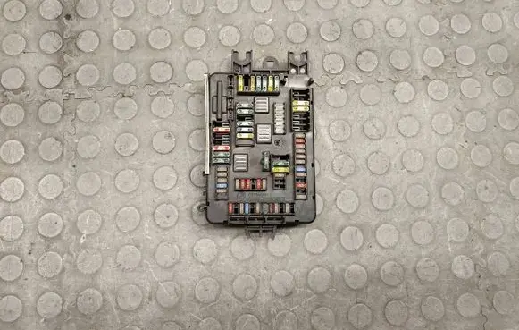 BMW X5 F15 Fuse module 9316569